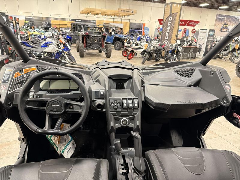 New 2025 Can-Am MAVERICK X3 MAX X RS TURBO RR SMART-SHOX Image 22