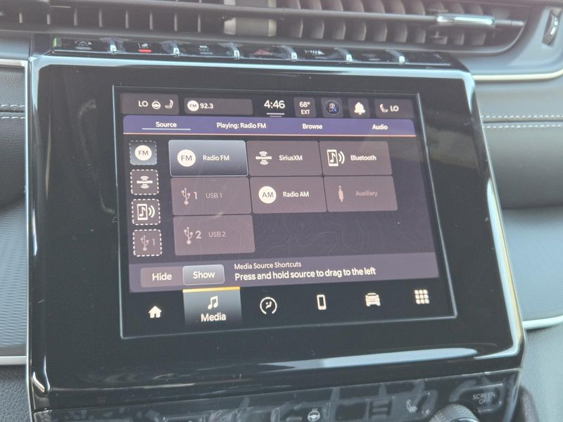 New 2026 Jeep Grand Cherokee Laredo X 4x2