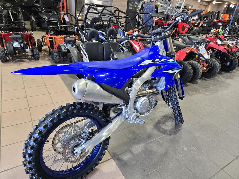 NEW 2026 YAMAHA YZ450F Image 3