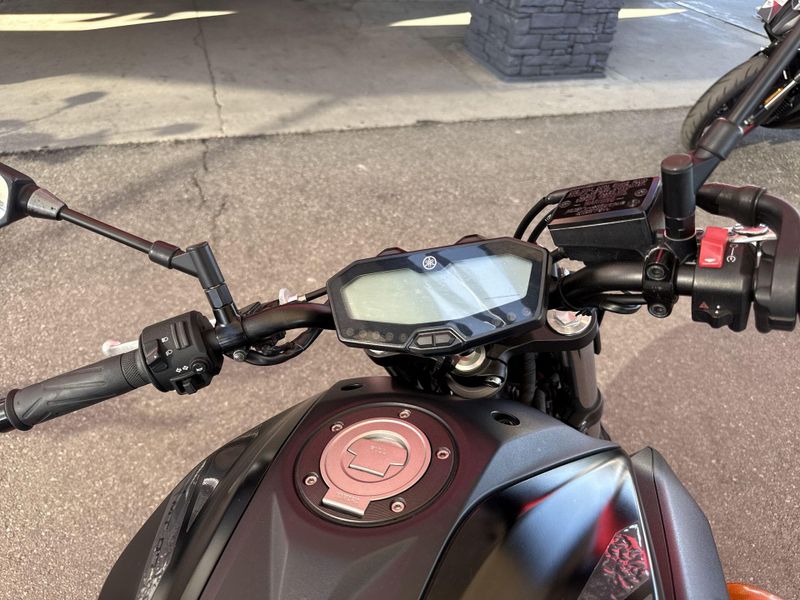 Used 2019 Yamaha MT 07 Image 12