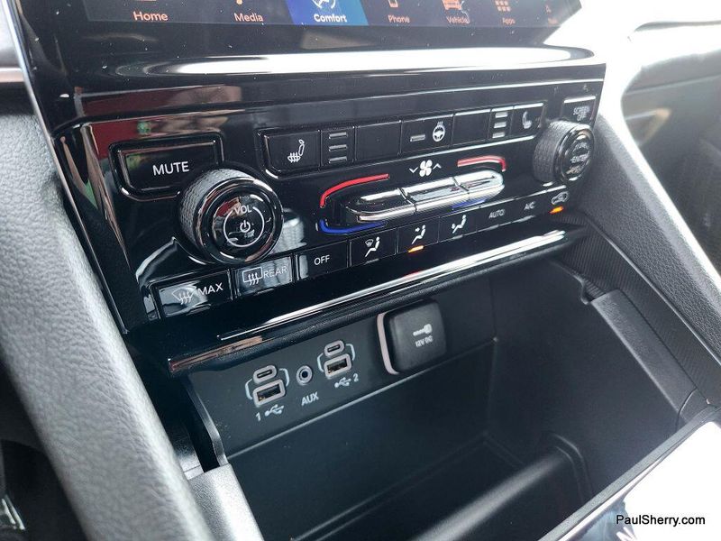 New 2025 Jeep Grand Cherokee Limited 4x4