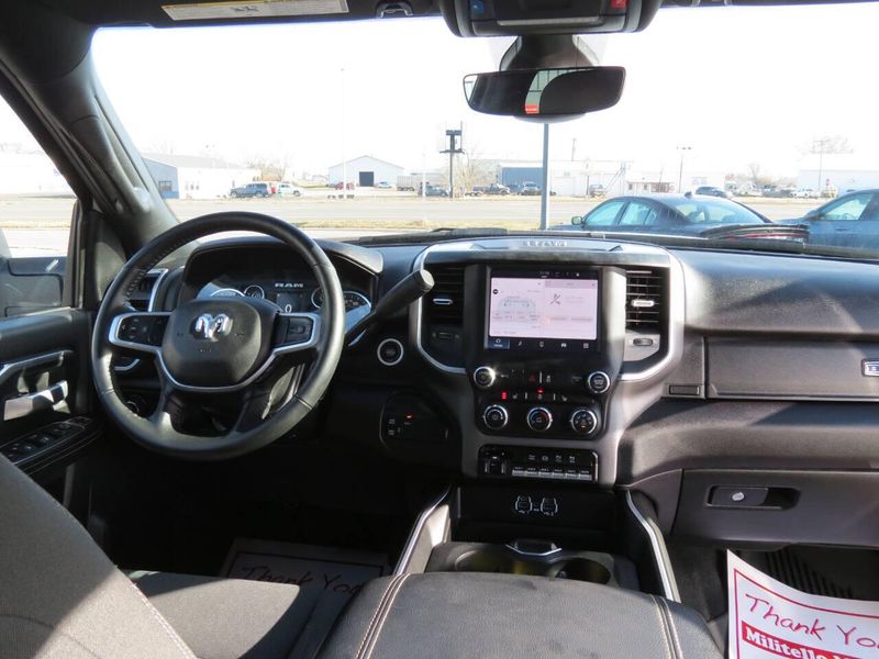 Used 2023 RAM 2500 Big Horn 4x4 4dr Crew Cab 6.3 ft. SB PickupImage 15