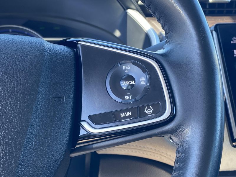 Used 2018 Honda Clarity Plug-In Hybrid TouringImage 27