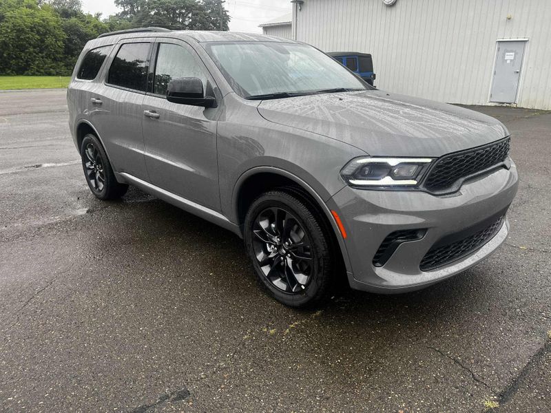 2026 Dodge Durango GT photo 2