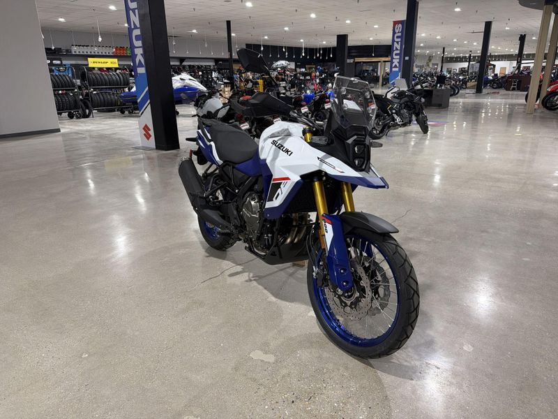 New 2026 Suzuki V STROM 800DE Image 11