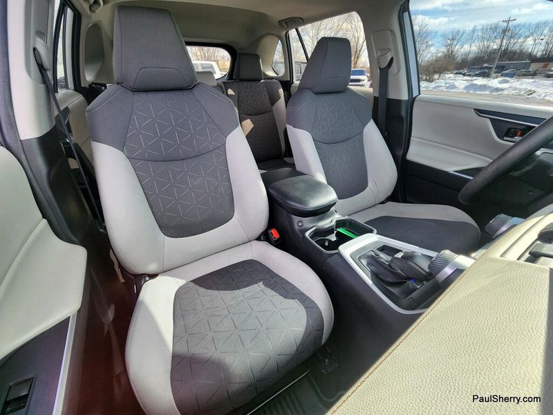 Used 2021 Toyota RAV4 XLE