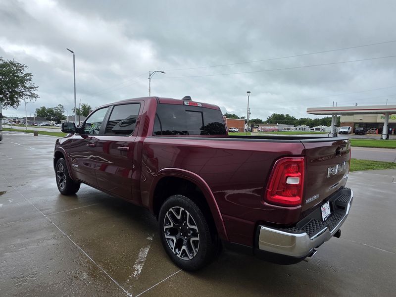 New 2025 RAM 1500 LaramieImage 6