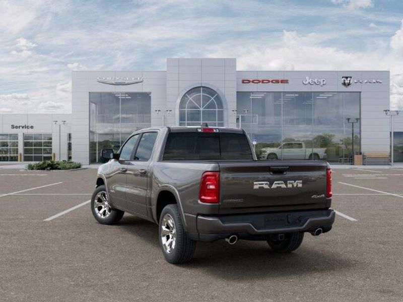 New 2027 RAM 1500 Big Horn Crew Cab 4x4 5