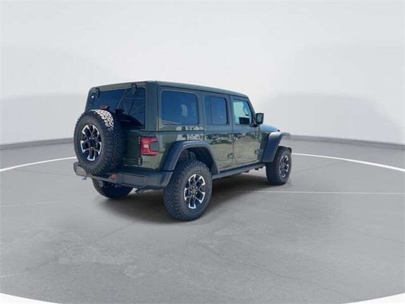 2024 Jeep Wrangler 4-door Rubicon 4xeImage 8