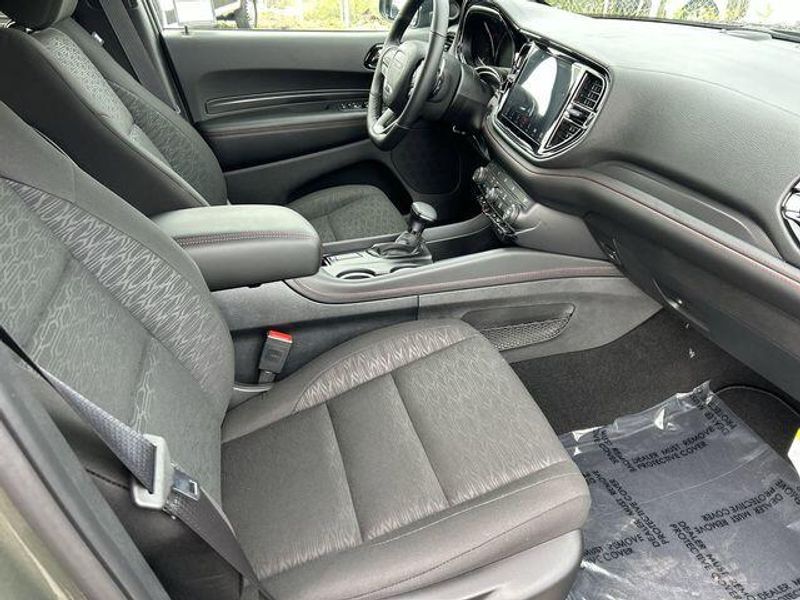 New 2026 Dodge Durango Gt Awd Hemi V8Image 12