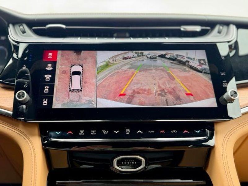 New 2027 Jeep Grand Cherokee Summit 4x4Image 16