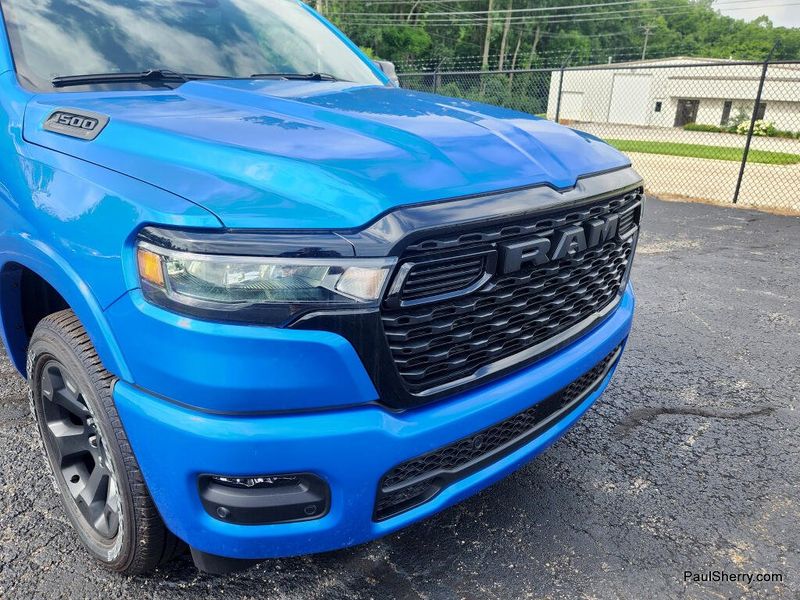 New 2026 RAM 1500 Big Horn Crew Cab 4x4 5'7' Box