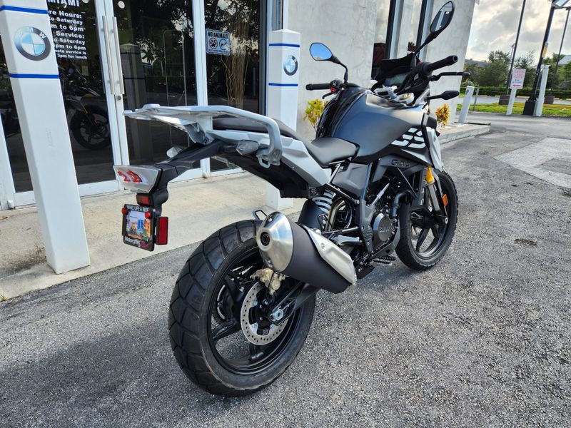 2024 BMW G 310 GS Image 13