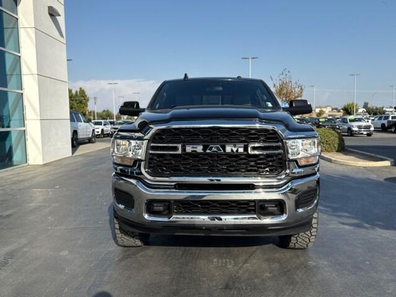 2022 Ram 2500 Tradesman photo 2