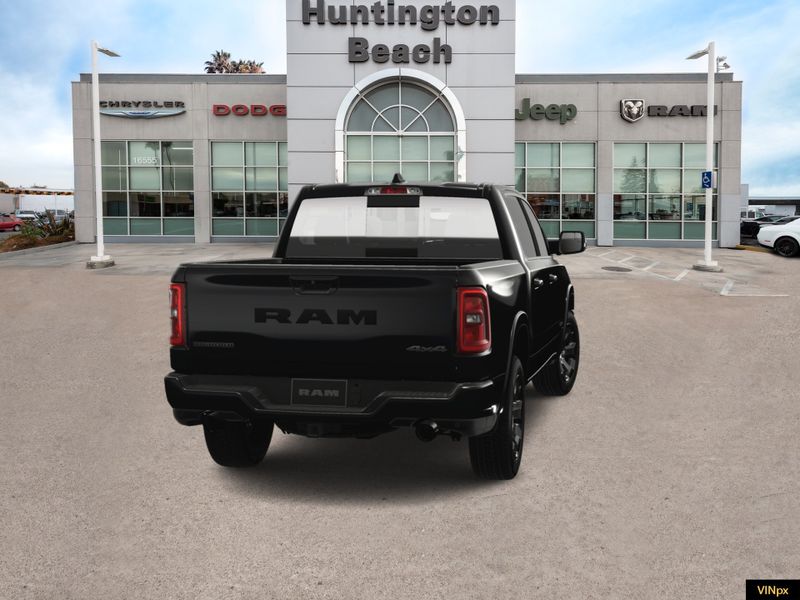 2025 RAM 1500 Big Horn Crew Cab 4x4Image 14