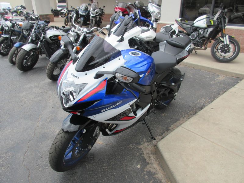 USED 2026 SUZUKI GSX-R600Z 40TH ANNIVERSARY EDITON Image 3