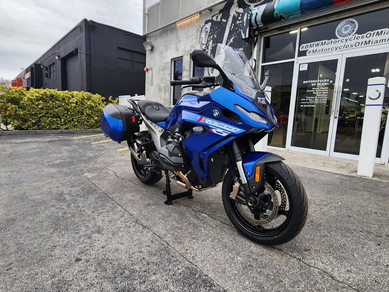 2026 BMW R 1300 RSImage 9