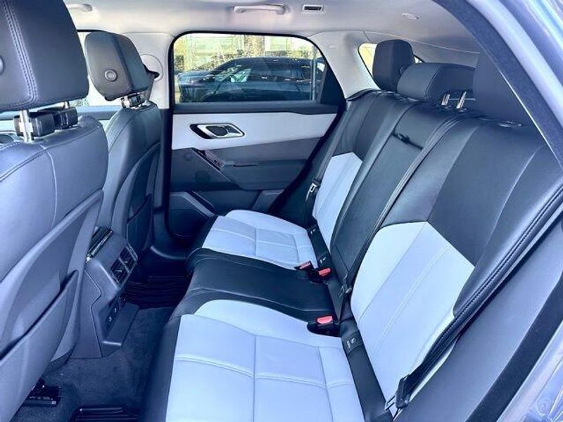 Used 2025 Land Rover Range Rover Velar Dynamic SE
