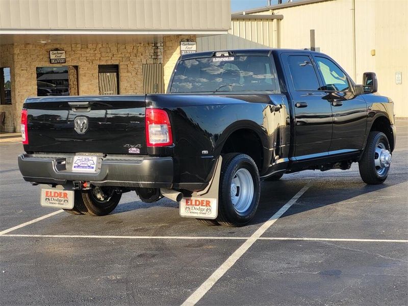 2024 RAM 3500 Tradesman Crew Cab 4x4 8