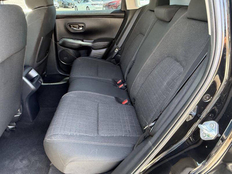 Used 2024 Honda HR-V LXImage 28