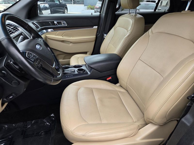 Used 2017 Ford Explorer Limited FWD