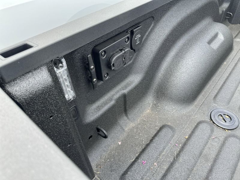 New 2025 RAM 2500 Laramie Crew Cab 4x4 6