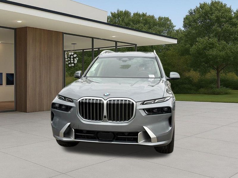 New 2026 BMW X7 xDrive40iImage 3