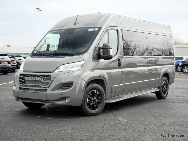 New 2026 RAM Promaster 2500 Slt+ Window Van High Roof 159' Wb
