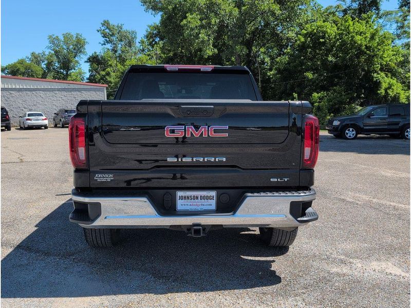 Used 2025 GMC Sierra 1500 SLTImage 4