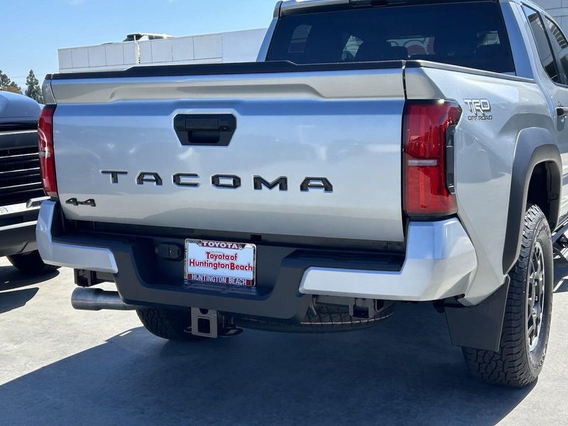 2024 Toyota Tacoma TRD Off RoadImage 4