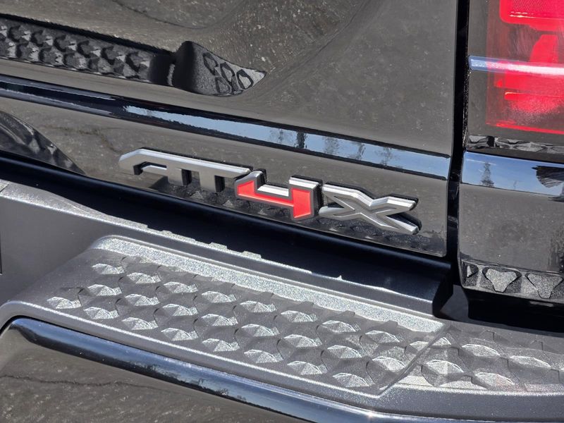 Used 2024 GMC Canyon 4WD Crew Cab AT4X