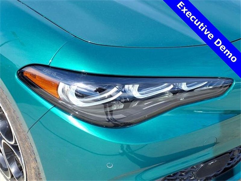 2025 Alfa Romeo Giulia VeloceImage 15