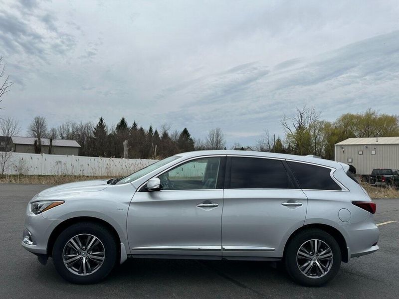 2019 INFINITI QX60 PureImage 8