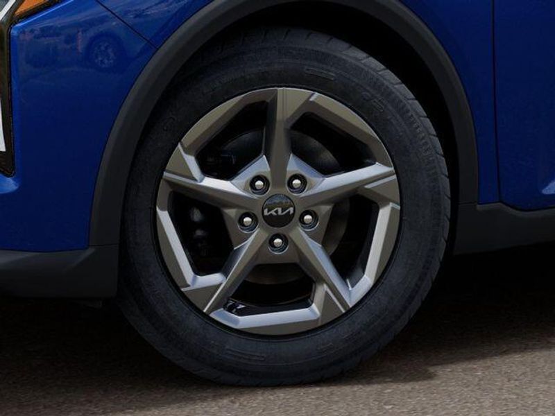 New 2026 Kia K4 LXSImage 10