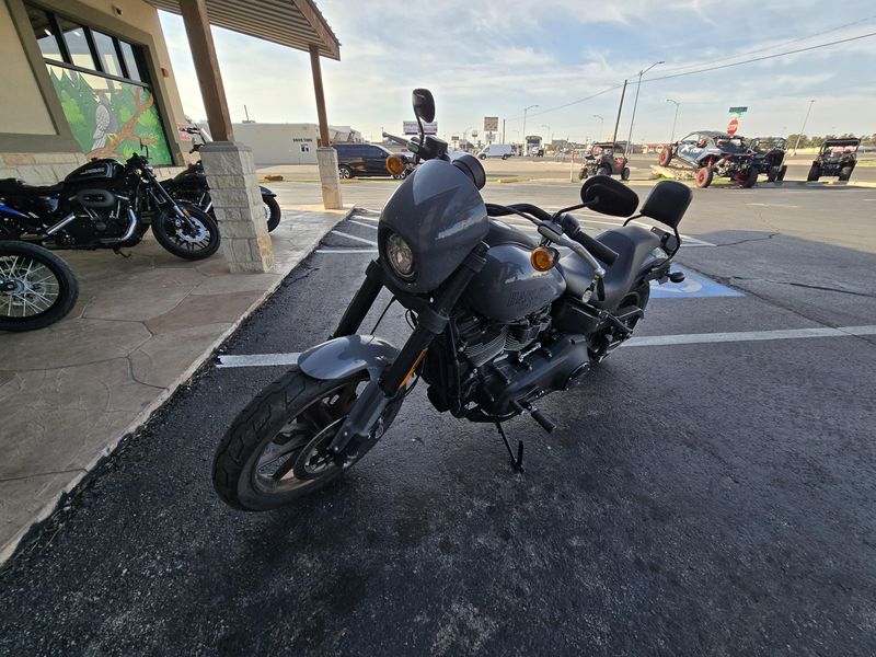 USED 2022 HARLEY SOFTAIL LOW RIDER S Image 4