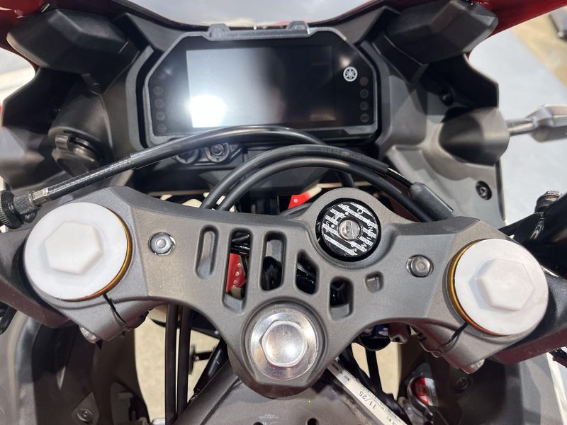 New 2026 Yamaha YZF-R3 ABS CA 70TH ANNIVERSARY EDITION Image 11