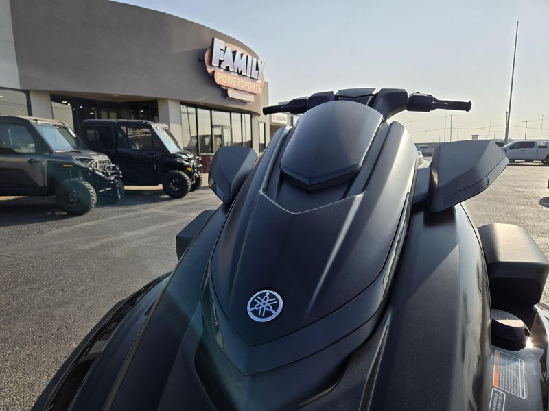 2025 Yamaha FX CRUISER SVHO WAUDIO BLACK Image 21