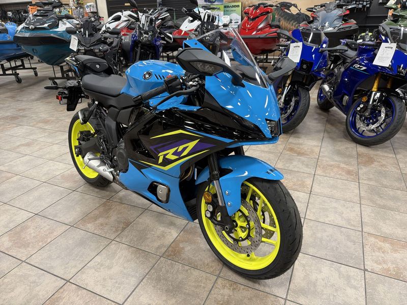 New 2026 Yamaha YZF-R7 Image 11