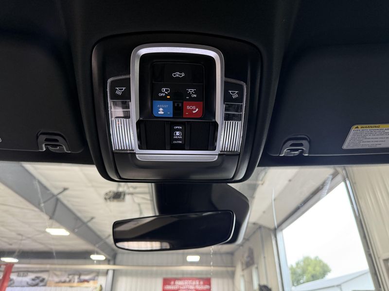 New 2027 RAM 1500 Big Horn Crew Cab 4x4 5