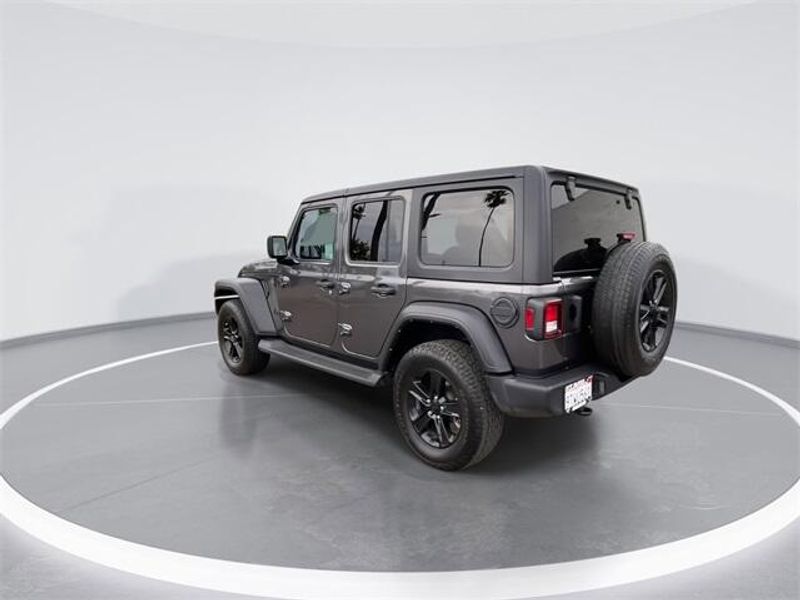 Used 2022 Jeep Wrangler Unlimited Sport AltitudeImage 6