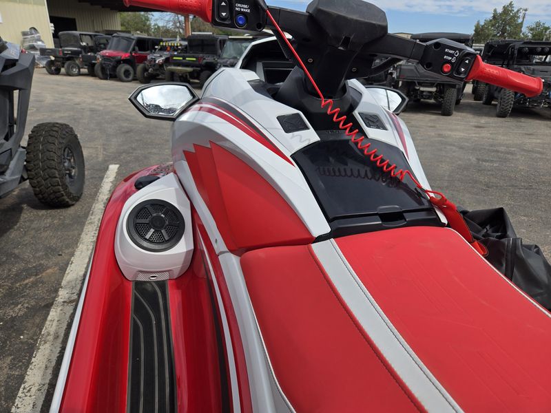 USED 2021 YAMAHA GP1800R HO WAUDIO-TORCH REDWHITE Image 8