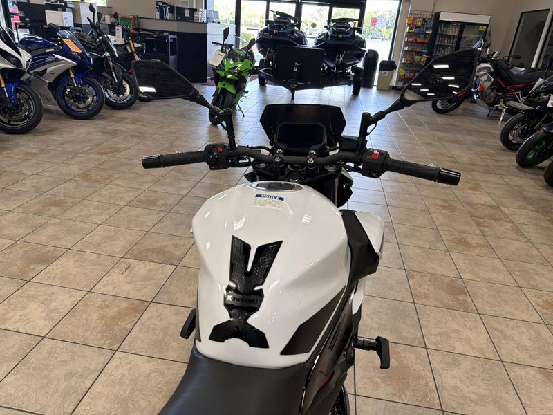 New 2026 Kawasaki Z500 SE ABS Image 25