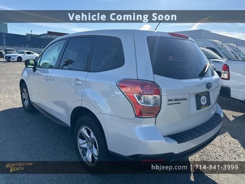 2014 Subaru Forester 2.5iImage 7