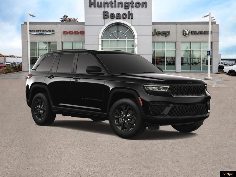 2025 Jeep Grand Cherokee Altitude X 4x2Image 11