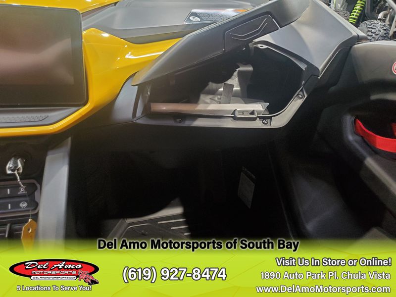 2024 Can-Am 7ARA  in a CARBON BLACK & NEO YELLOW exterior color. Del Amo Motorsports delamomotorsports.com 