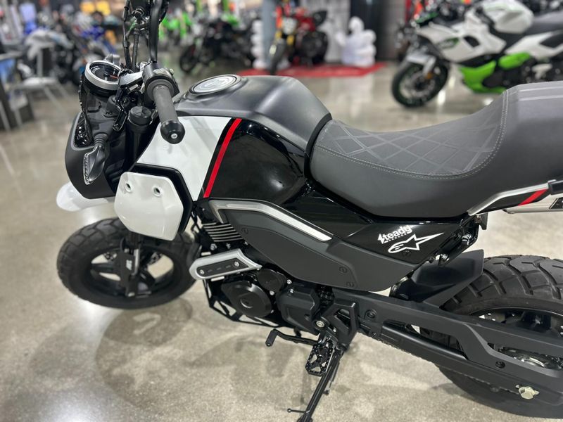 Used 2024 CFMOTO PAPIO CL Image 18
