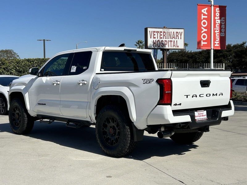 2024 Toyota Tacoma TRD SportImage 5