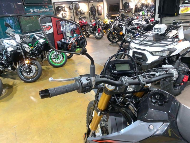 New 2025 Suzuki DR-Z4S Image 18