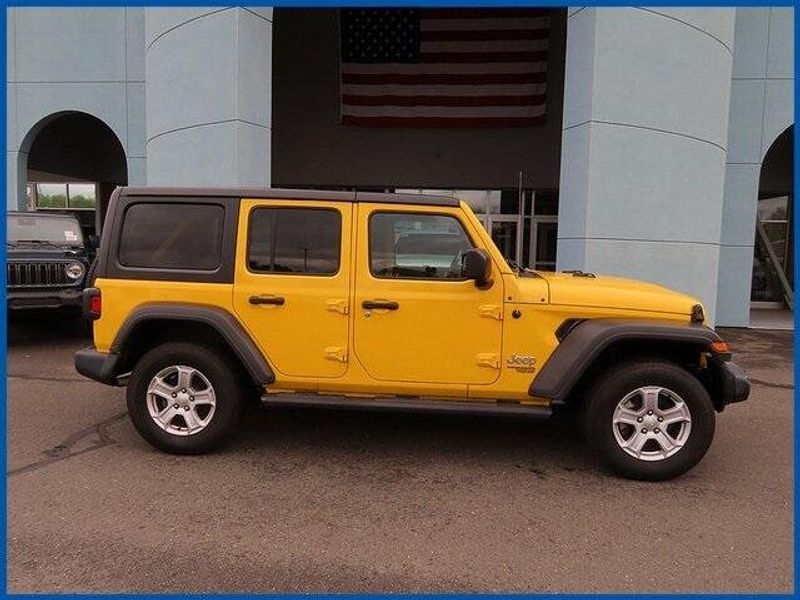 2021 Jeep Wrangler Unlimited Sport SImage 2