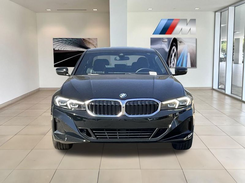 2024 BMW 3 Series 330e iPerformanceImage 3